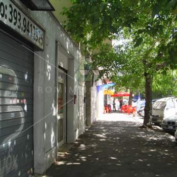 Negozio in affitto a Roma (Roma)
