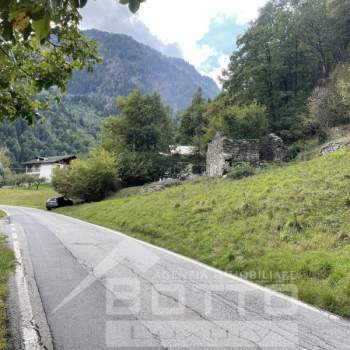 Terreno in vendita a Piode (Vercelli)