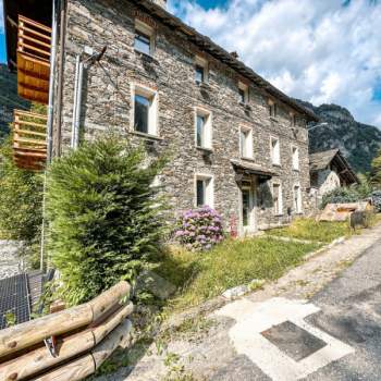 Casa singola in vendita a Campertogno (Vercelli)