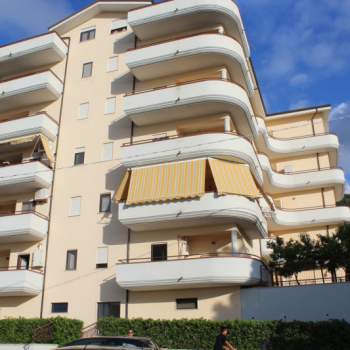 Appartamento in vendita a Pizzo (Vibo Valentia)