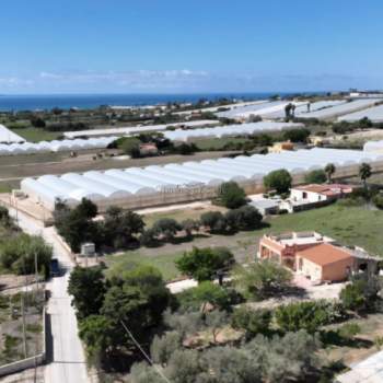 Magazzino in vendita a Pachino (Siracusa)