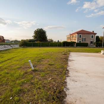 Villa in vendita a Lendinara (Rovigo)