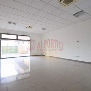 Negozio in affitto a Piove di Sacco (Padova)