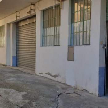 Magazzino in vendita a Sanremo (Imperia)