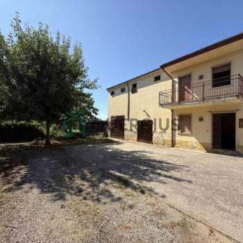 Casa singola in vendita a Zimella (Verona)