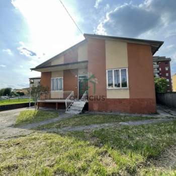 Villa in vendita a San Bonifacio (Verona)