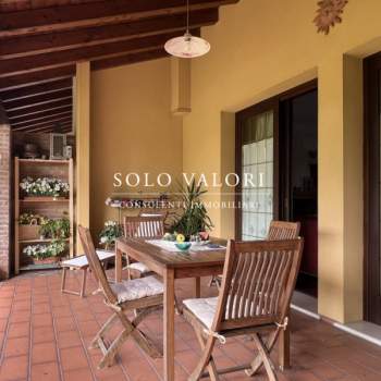 Bifamiliare in vendita a Resana (Treviso)