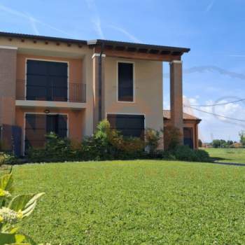 Bifamiliare in vendita a Veggiano (Padova)