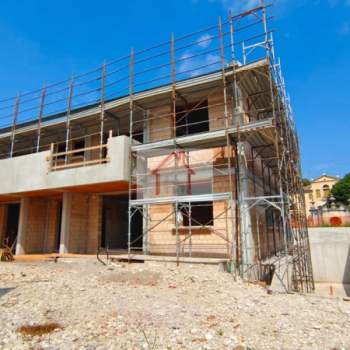 Appartamento in vendita a Arcade (Treviso)