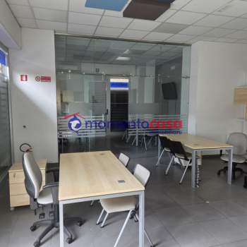 Negozio in vendita a Reggio di Calabria (Reggio Calabria)