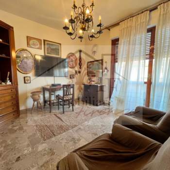 Appartamento in vendita a Firenze (Firenze)