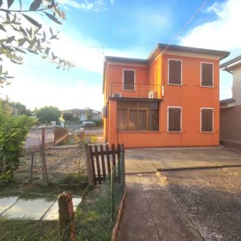 Casa singola in vendita a Campolongo Maggiore (Venezia)