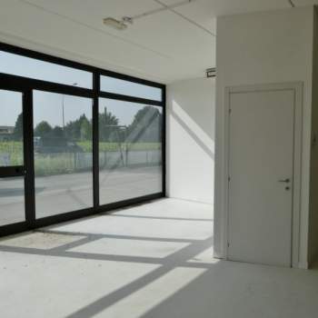 Negozio in vendita a Montecchio Maggiore (Vicenza)