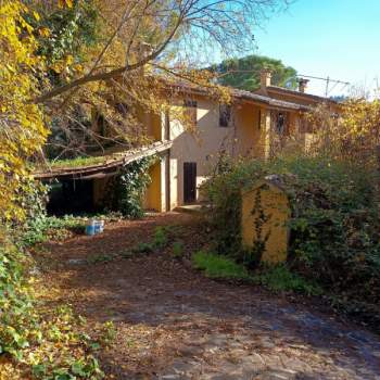 Villa in vendita a Agugliano (Ancona)