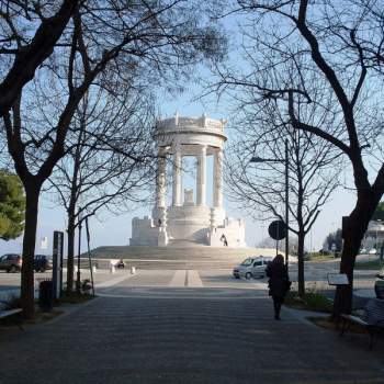 Appartamento in affitto a Ancona (Ancona)