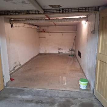 Garage in vendita a Modena (Modena)