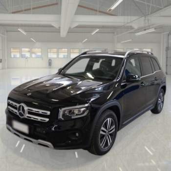 MERCEDES-BENZ GLB 200