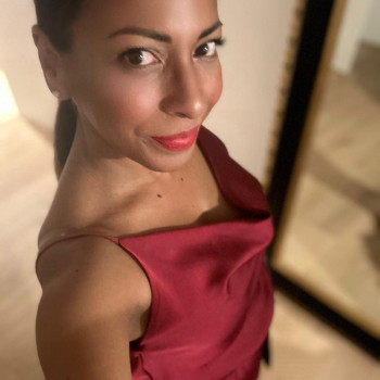 Erika, donna solare e disponibile