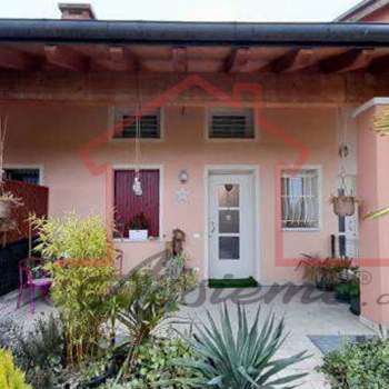 Casa a schiera in vendita a Cassola (Vicenza)
