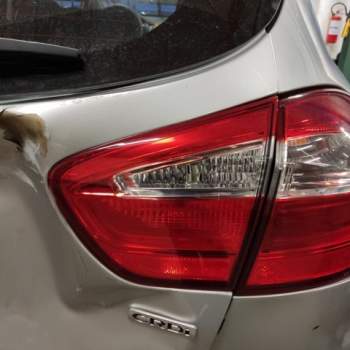 Fanale post dx int KIA RIO  del 2013