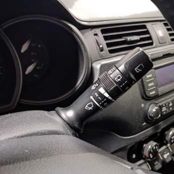 Devioluci / tergi cristallo KIA RIO  del 2013