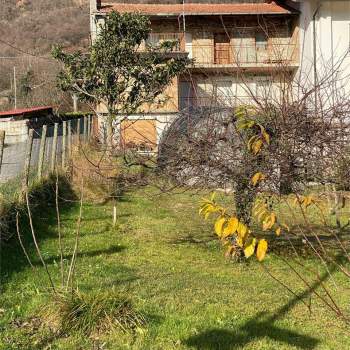 PORZIONE DI CASA a Revine Lago