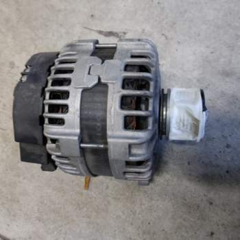 Alternatore AUDI A4 1968cc TDI  del 2012