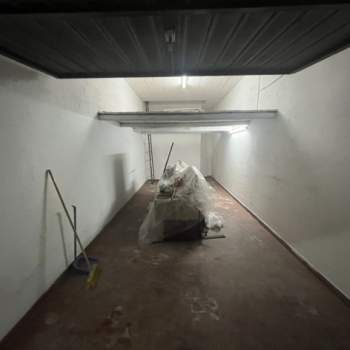 Garage in affitto a Roma (Roma)