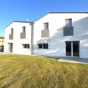 Bifamiliare in vendita a Cessalto (Treviso)