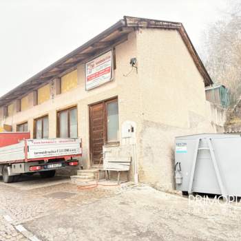 Magazzino in vendita a Cavareno (Trento)
