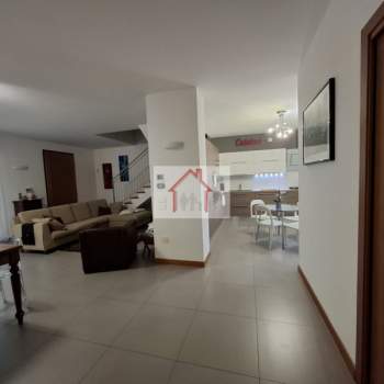 Bifamiliare in vendita a Povegliano (Treviso)