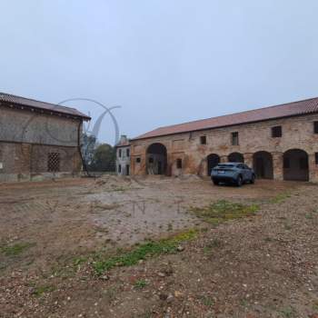 Rustico in vendita a Candiana (Padova)