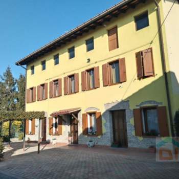 Rustico in vendita a Campolongo Tapogliano (Udine)