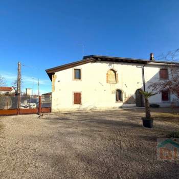 Casa a schiera in vendita a Ruda (Udine)