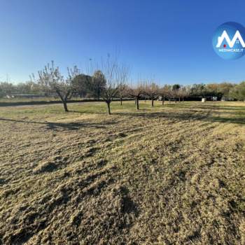 Terreno in vendita a Pesaro (Pesaro e Urbino)