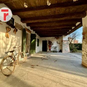 Rustico in vendita a San Giorgio delle Pertiche (Padova)