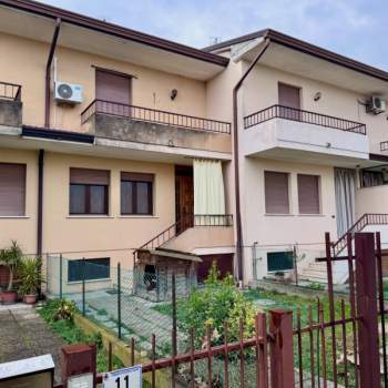Casa a schiera in vendita a Piacenza d'Adige (Padova)