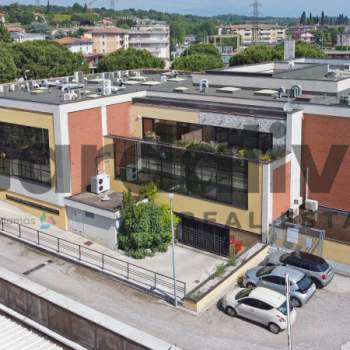 Ufficio in vendita a Desenzano del Garda (Brescia)