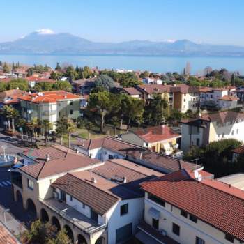 Appartamento in vendita a Sirmione (Brescia)