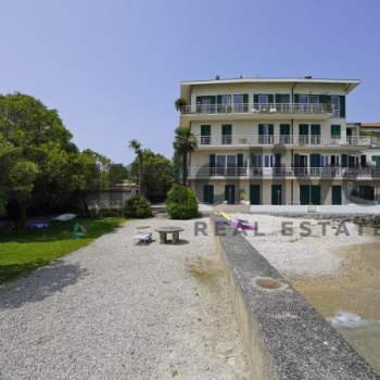 Appartamento in vendita a Sirmione (Brescia)
