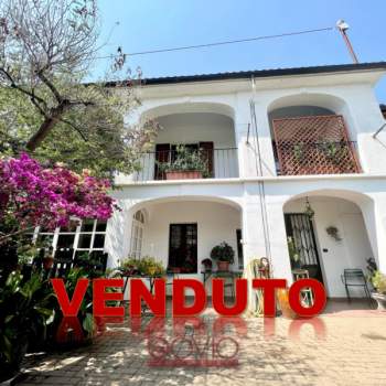 Bifamiliare in vendita a Gassino Torinese (Torino)