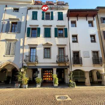 Appartamento in vendita a Udine (Udine)