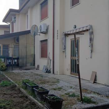 Bifamiliare in vendita a Campagna Lupia (Venezia)