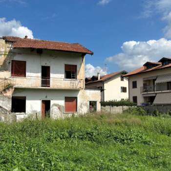 Rustico in vendita a Vanzaghello (Milano)