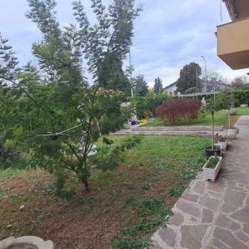 Bifamiliare in vendita a Castano Primo (Milano)