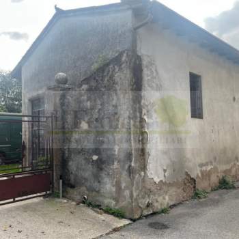 Magazzino in vendita a Medole (Mantova)