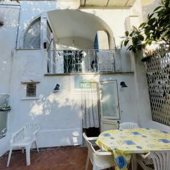 Appartamento in vendita a Ischia (Napoli)