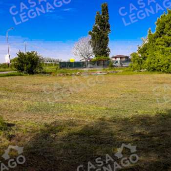 Terreno in vendita a Legnago (Verona)