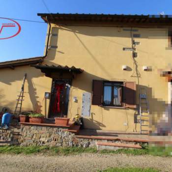 Casa a schiera in vendita a Terranuova Bracciolini (Arezzo)