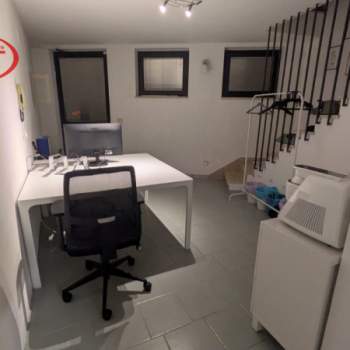 Ufficio in vendita a Montevarchi (Arezzo)